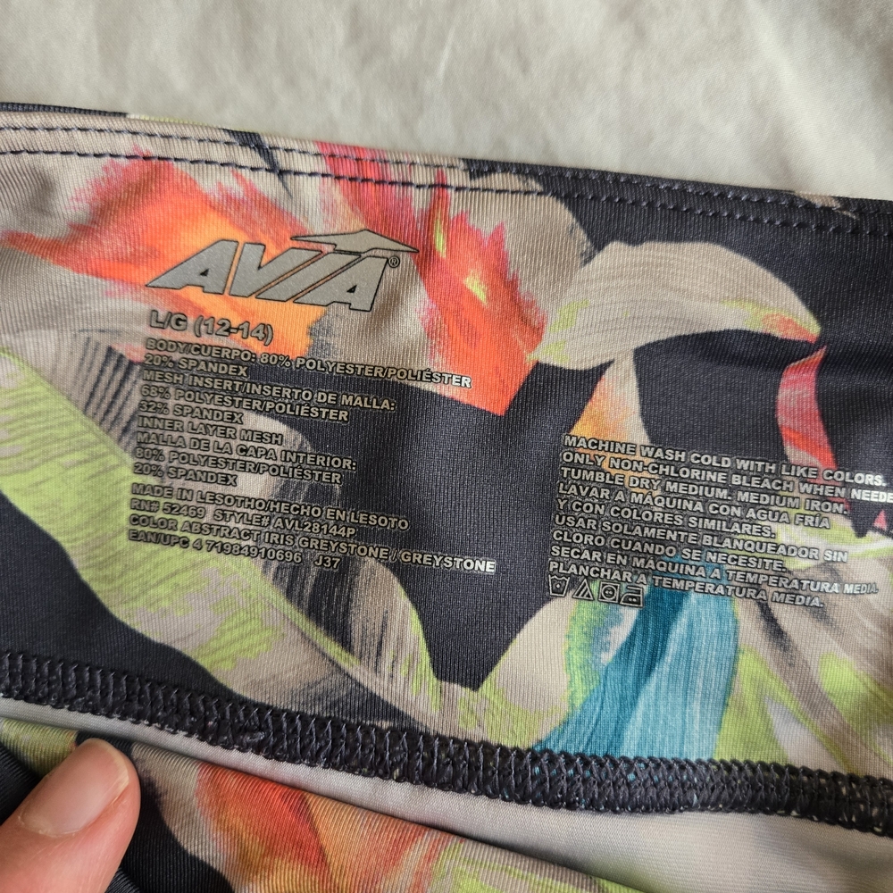Avia Abstract Iris Grey Stone Tropical Floral Pattern Capri Cropped Leggings EB2 - Picture 6 of 10